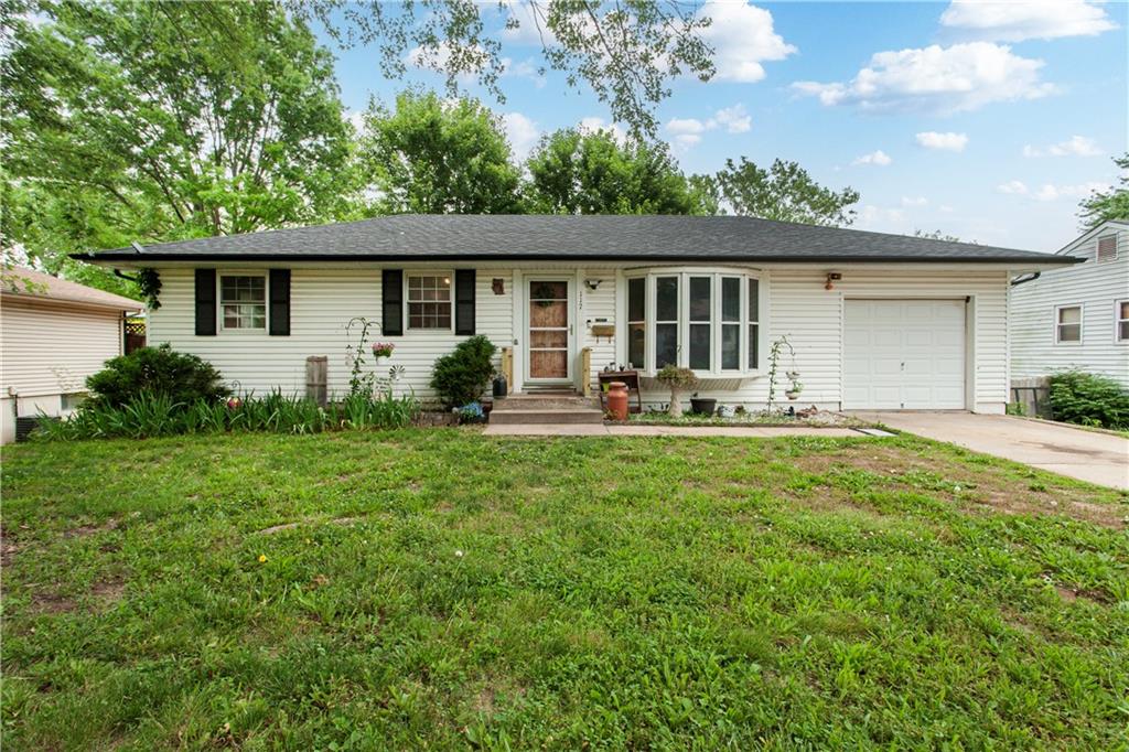Listing Photo MLS #HMS2556580