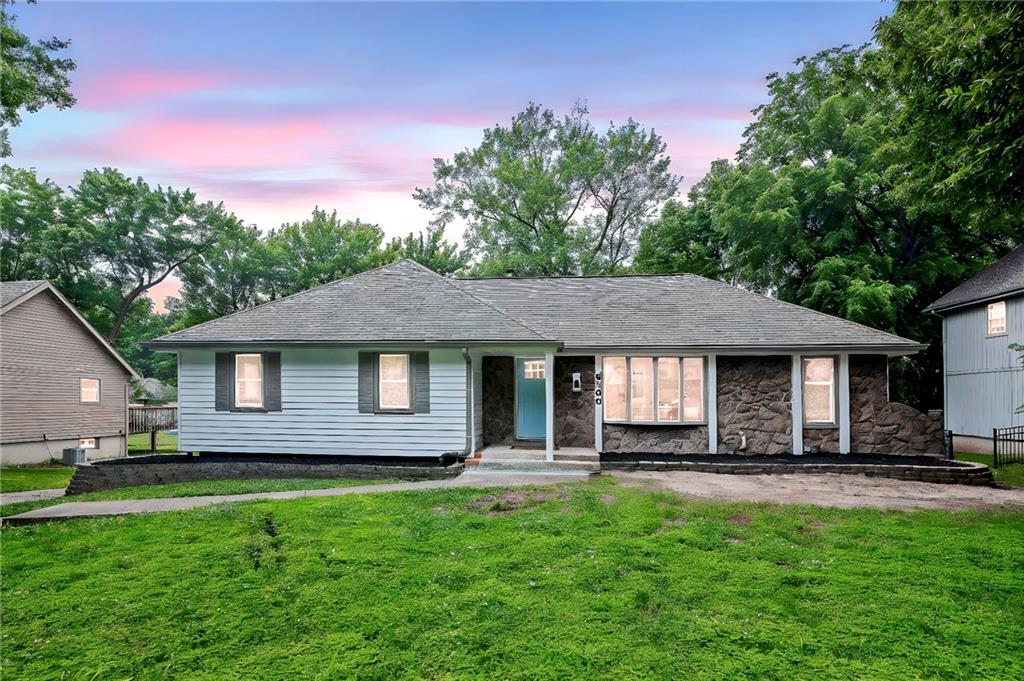 Listing Photo MLS #HMS2556696