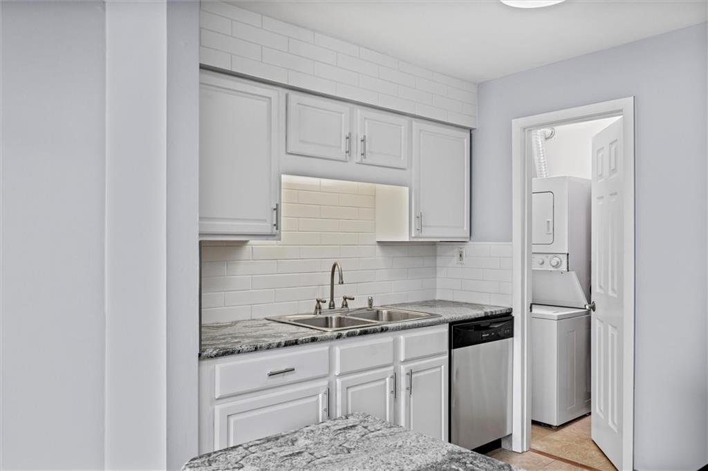 Listing Photo MLS #HMS2556727