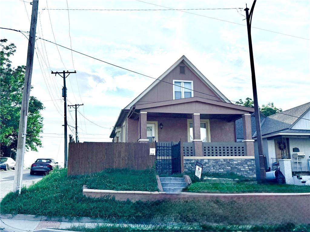 Listing Photo MLS #HMS2556807