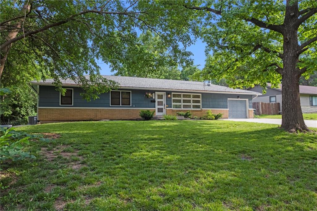 Listing Photo MLS #HMS2556816