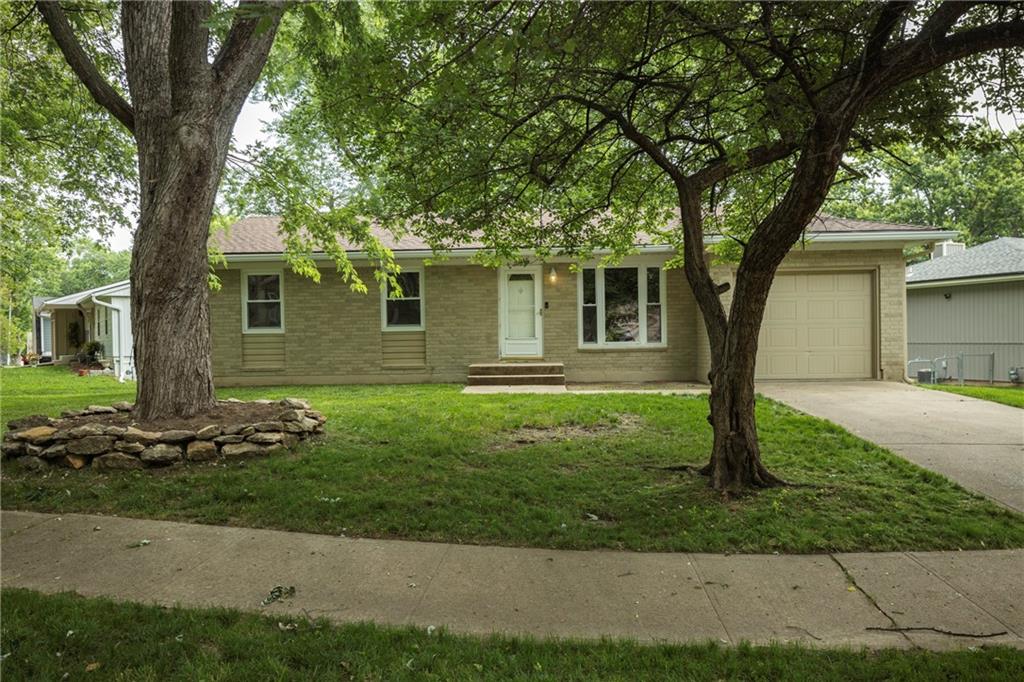 Listing Photo MLS #HMS2556824