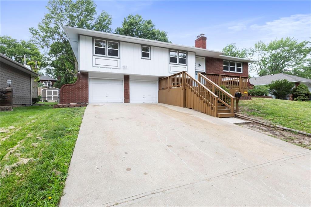 Listing Photo MLS #HMS2556923