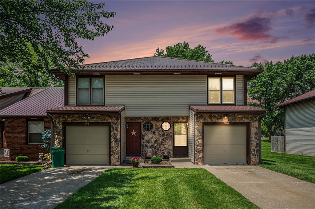 Listing Photo MLS #HMS2556987