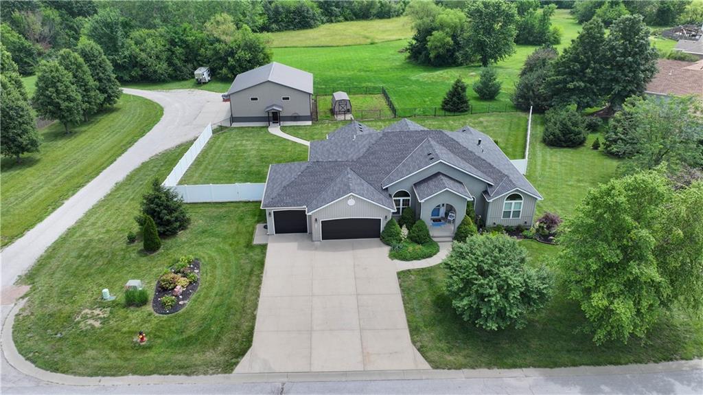Listing Photo MLS #HMS2557007