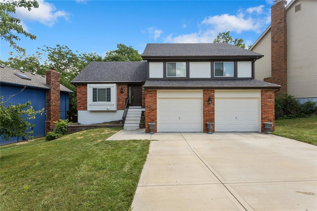 Listing Photo MLS #HMS2557037