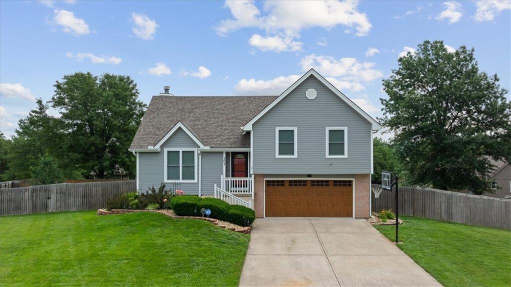 Listing Photo MLS #HMS2557051