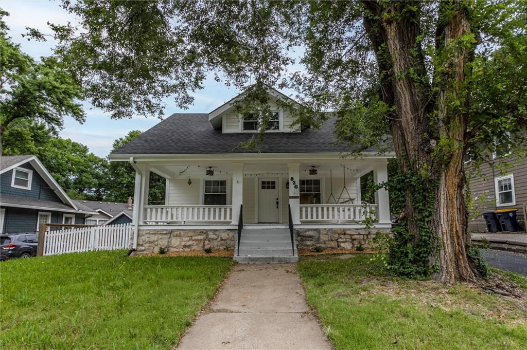 Listing Photo MLS #HMS2557053