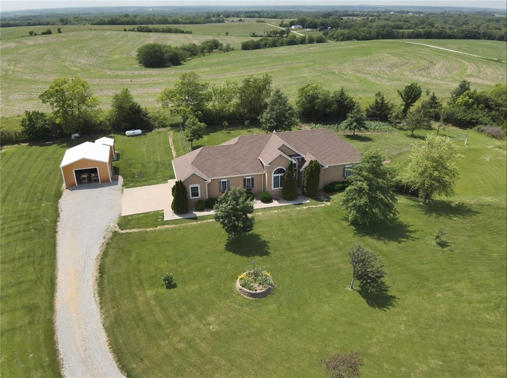 Listing Photo MLS #HMS2557060