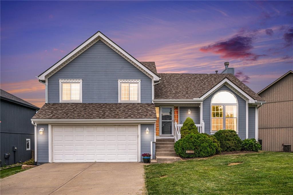 Listing Photo MLS #HMS2557091