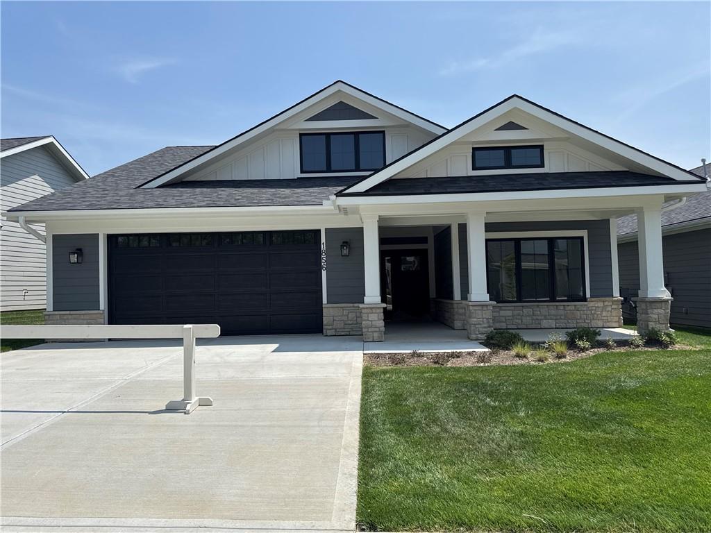 Listing Photo MLS #HMS2557097