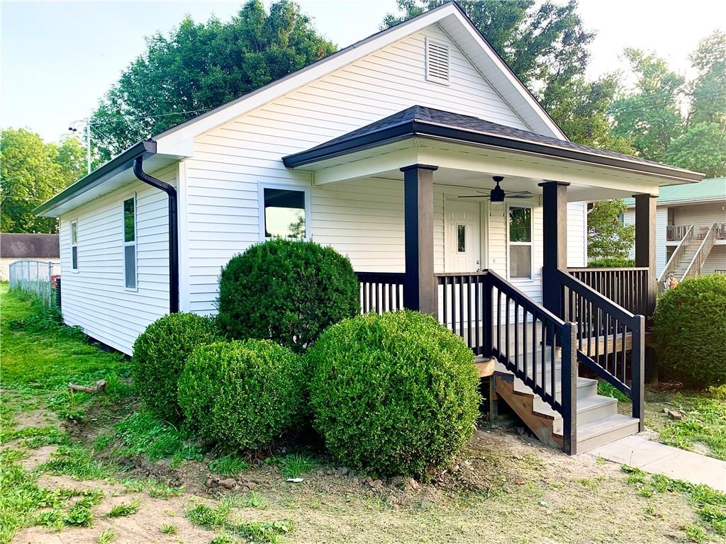Listing Photo MLS #HMS2557114