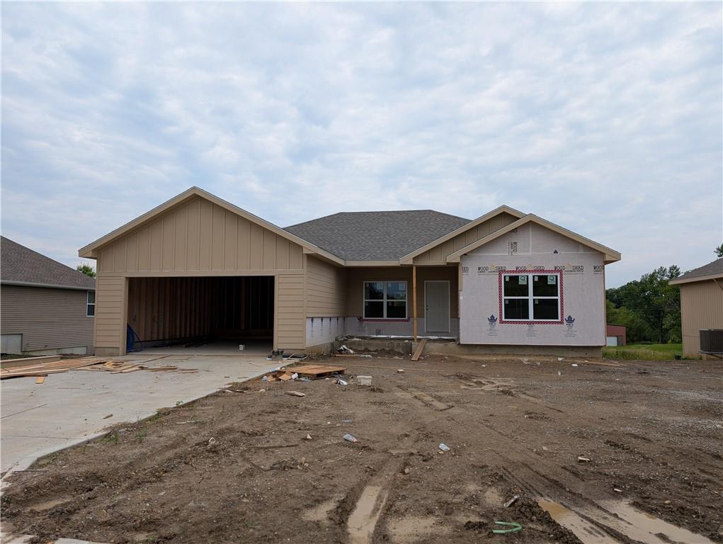 Listing Photo MLS #HMS2557153