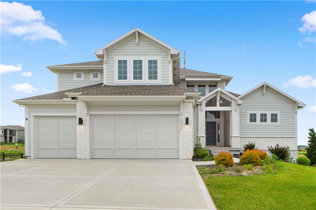 Listing Photo MLS #HMS2557157
