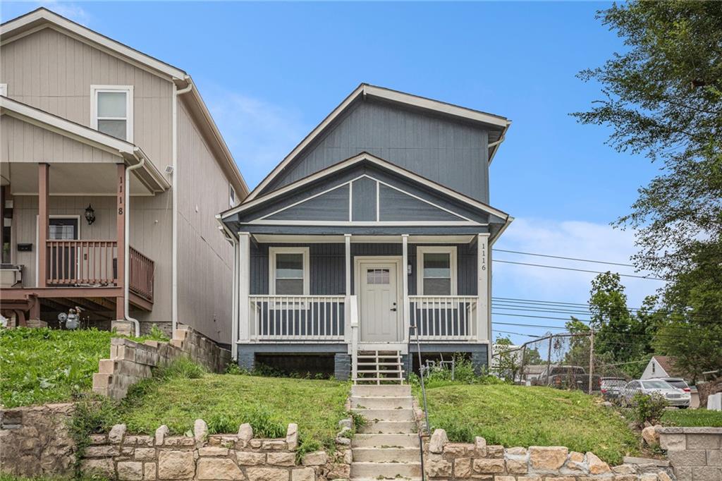 Listing Photo MLS #HMS2557187