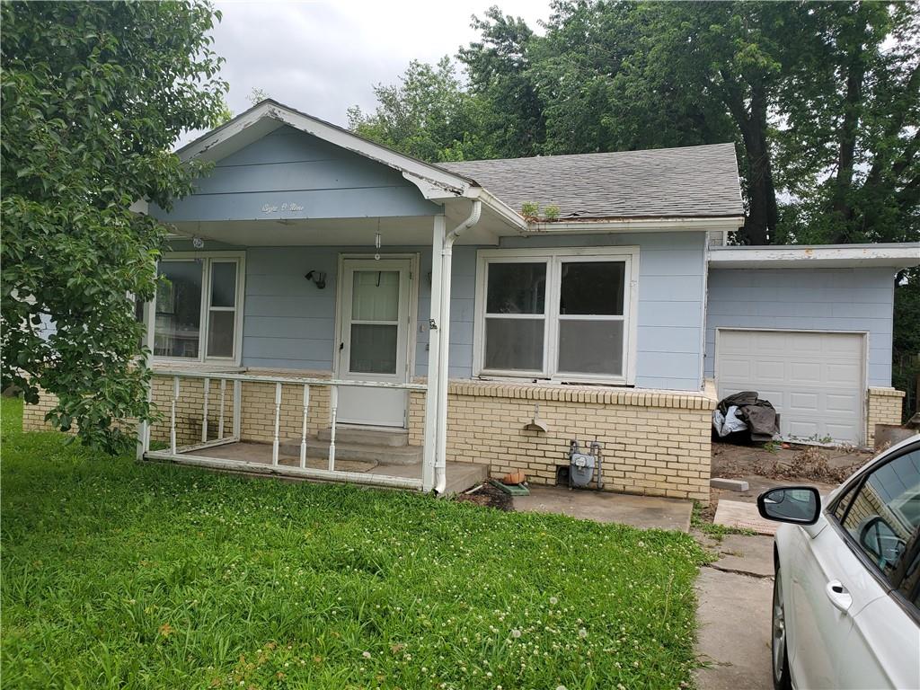 Listing Photo MLS #HMS2557296