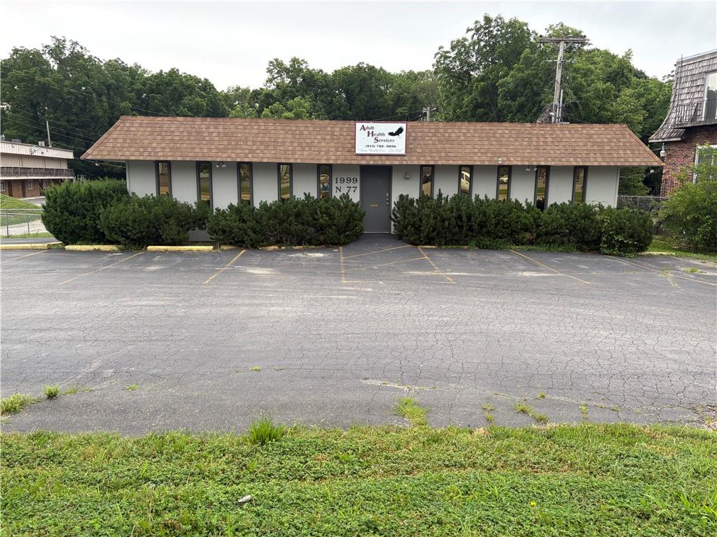 Listing Photo MLS #HMS2557306