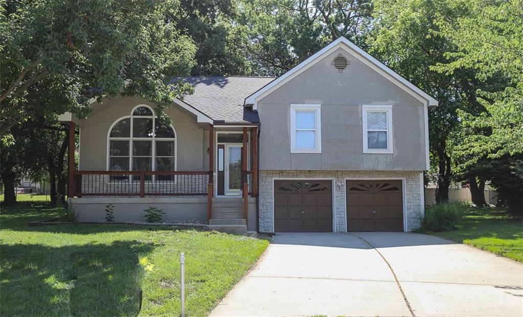 Listing Photo MLS #HMS2557311