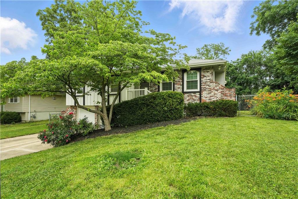 Listing Photo MLS #HMS2557344