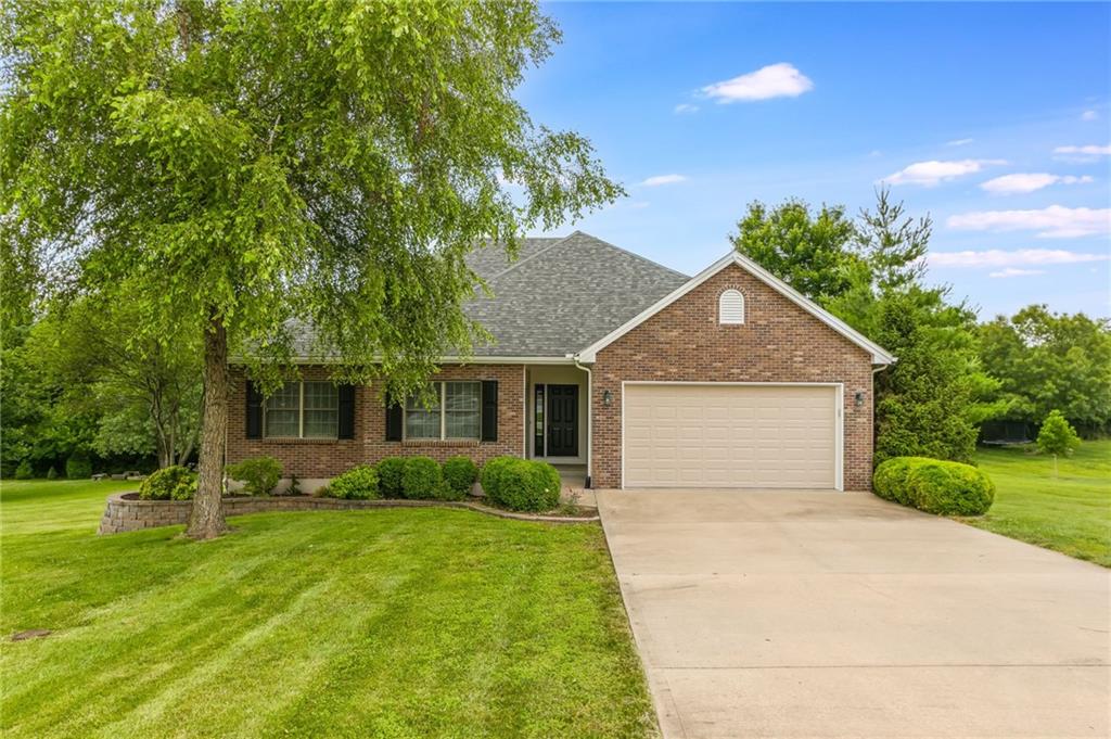 Listing Photo MLS #HMS2557374