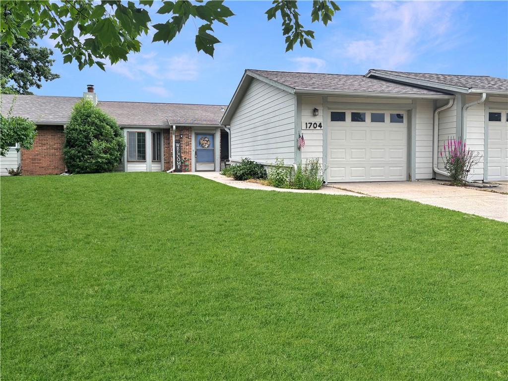 Listing Photo MLS #HMS2557427