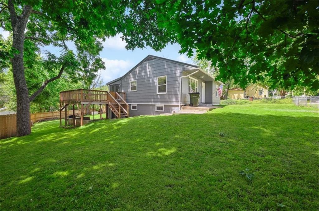 Listing Photo MLS #HMS2557431