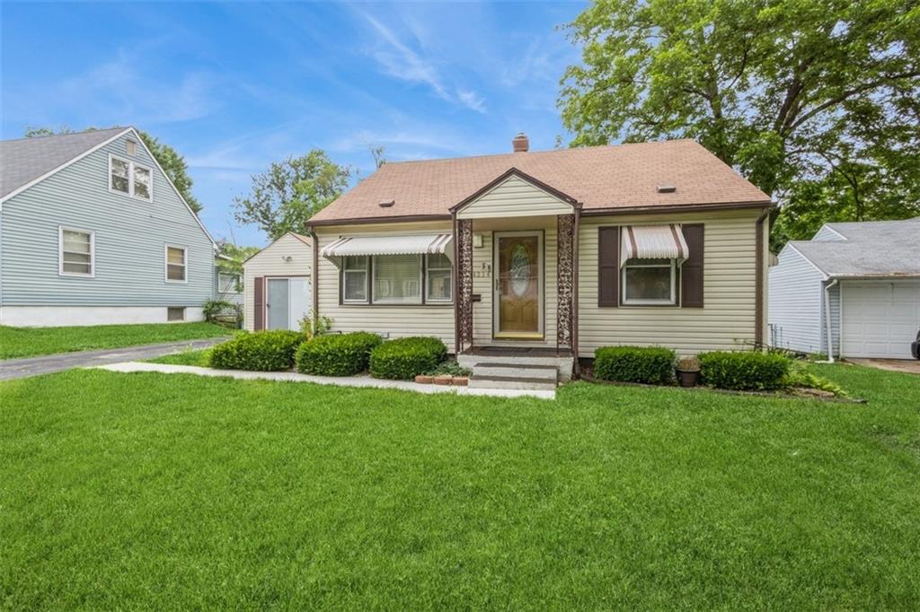 Listing Photo MLS #HMS2557470