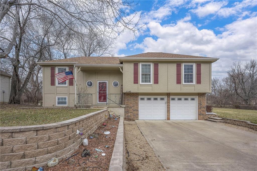 Listing Photo MLS #HMS2557525