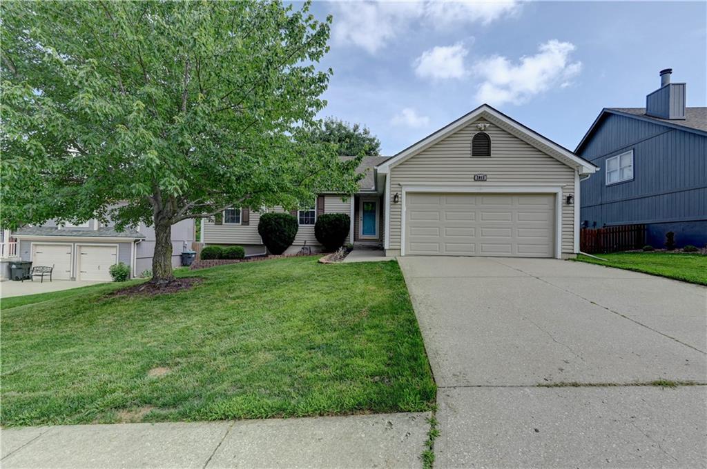 Listing Photo MLS #HMS2557596