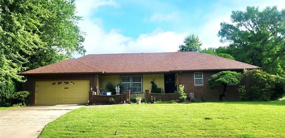Listing Photo MLS #HMS2557624