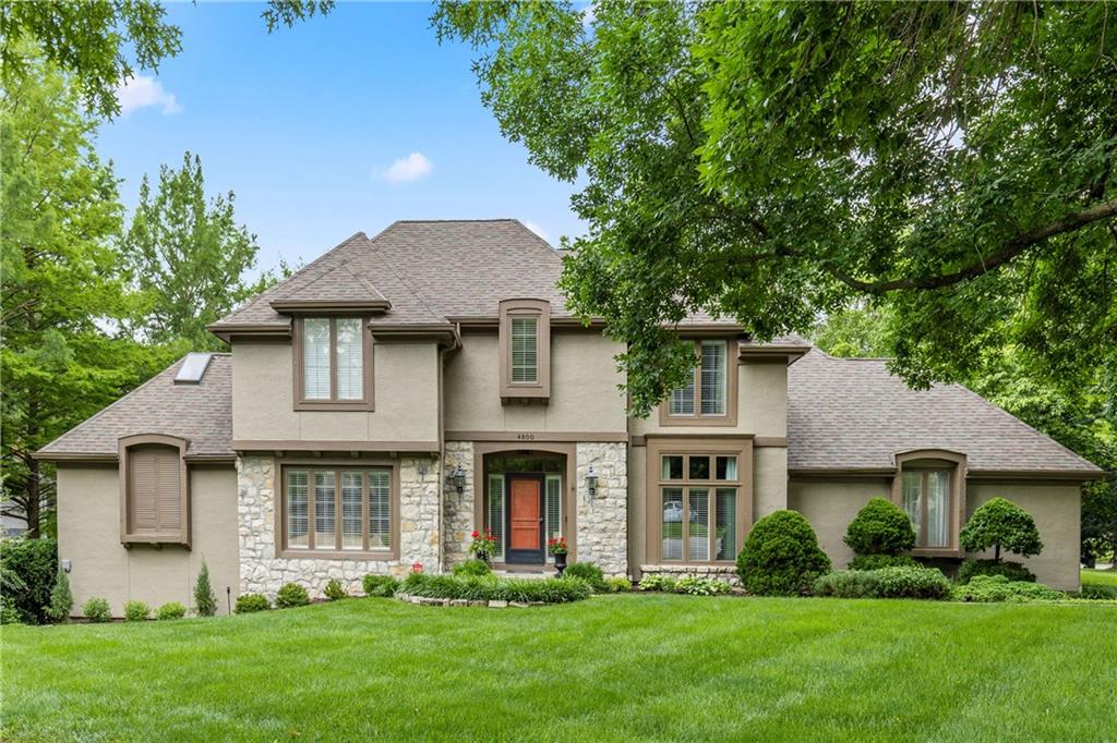 Listing Photo MLS #HMS2557678