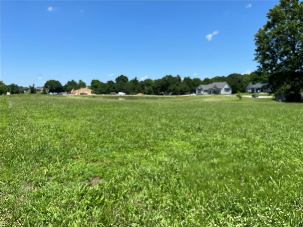 Listing Photo MLS #HMS2557710