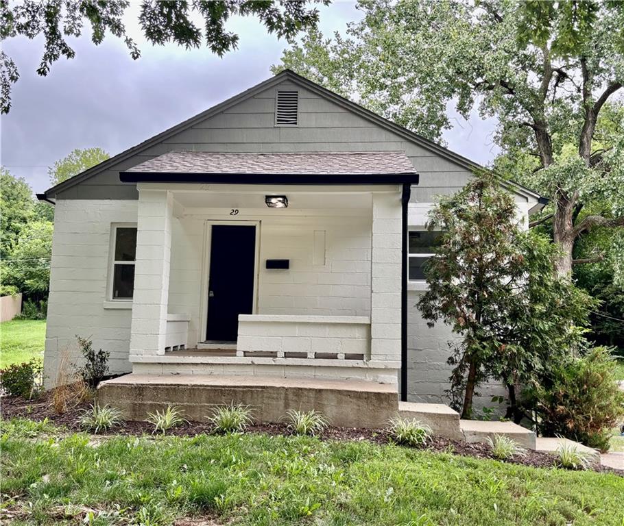 Listing Photo MLS #HMS2557734