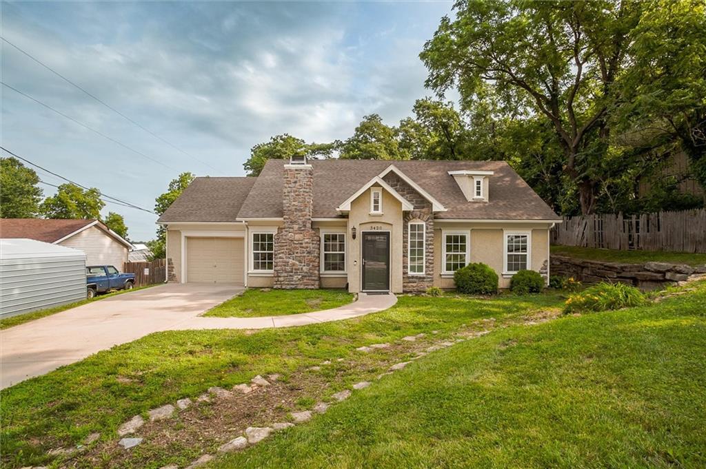 Listing Photo MLS #HMS2557797