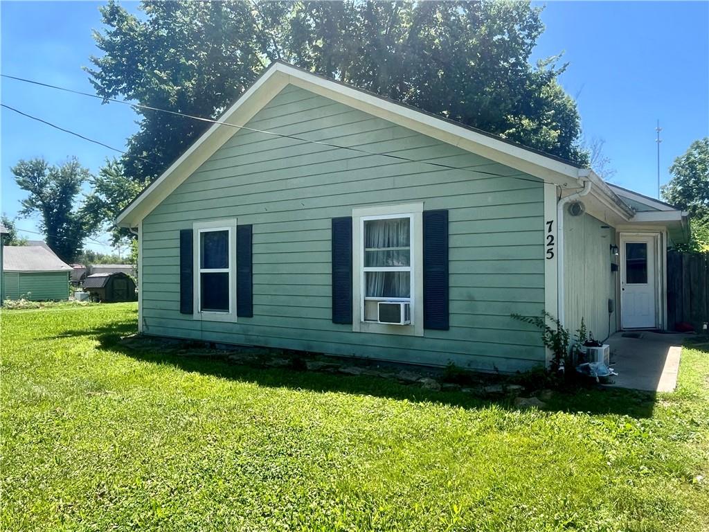 Listing Photo MLS #HMS2557859