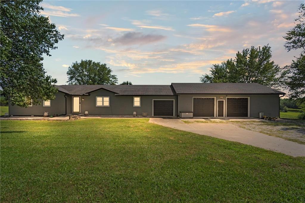 Listing Photo MLS #HMS2558223