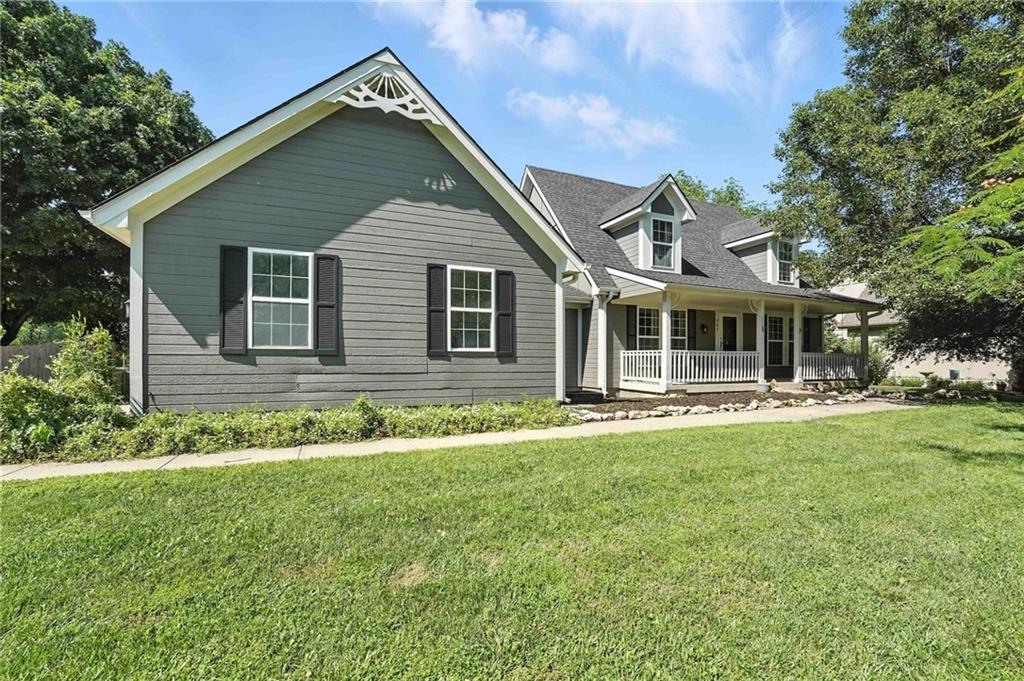 Listing Photo MLS #HMS2559651