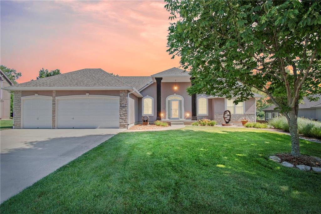 Listing Photo MLS #HMS2560236