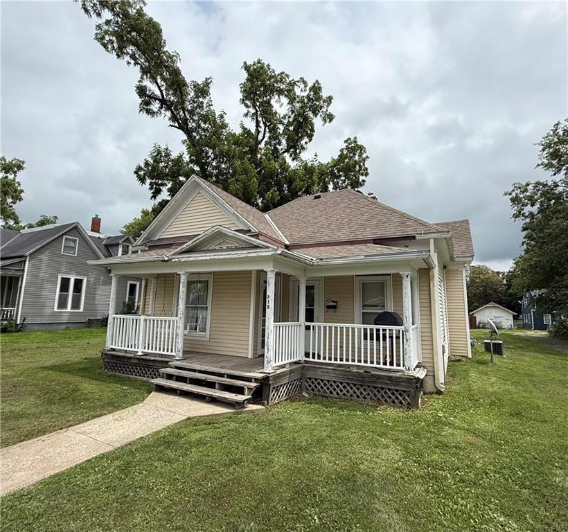 Listing Photo MLS #HMS2561323