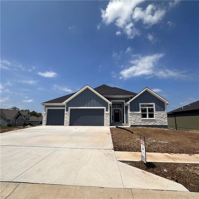 Listing Photo MLS #HMS2561451