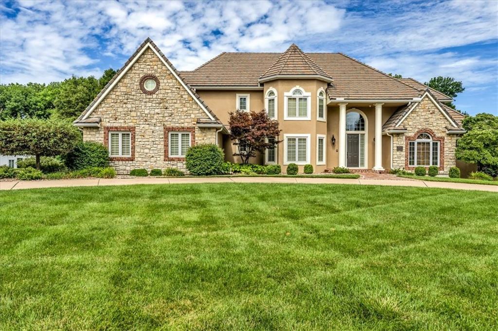 Listing Photo MLS #HMS2561577