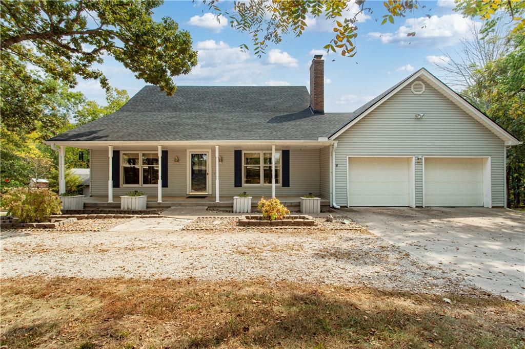 Listing Photo MLS #HMS2561702