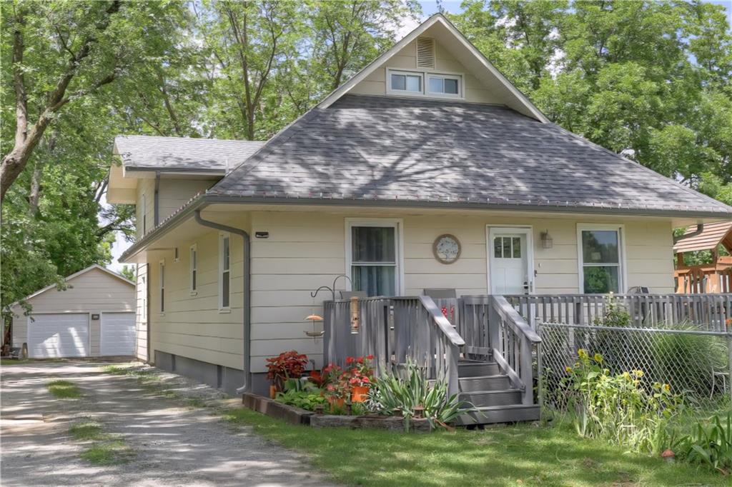 Listing Photo MLS #HMS2562082