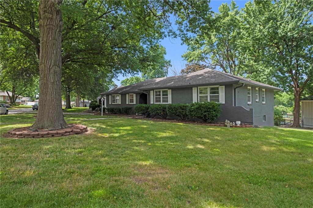 Listing Photo MLS #HMS2562168