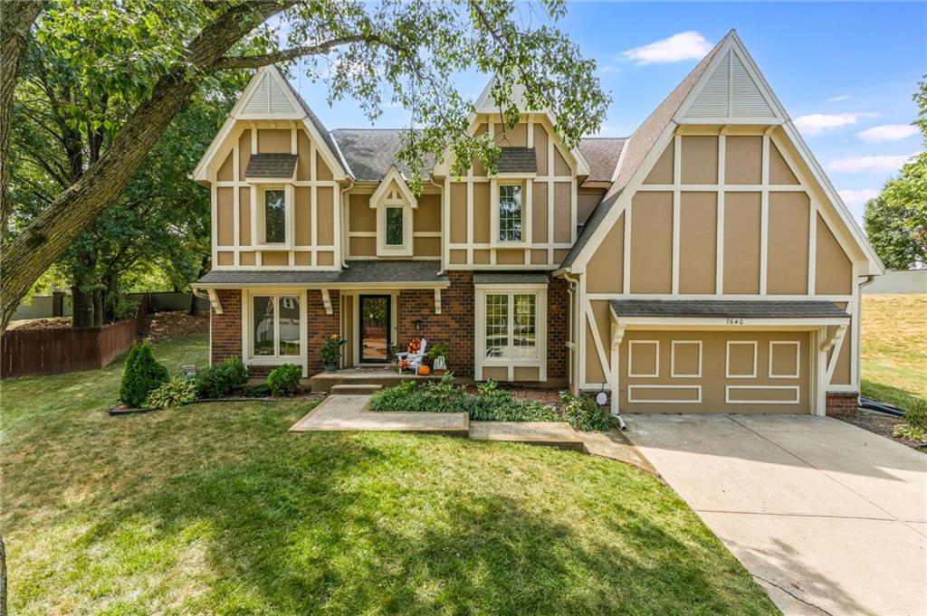 Listing Photo MLS #HMS2562941