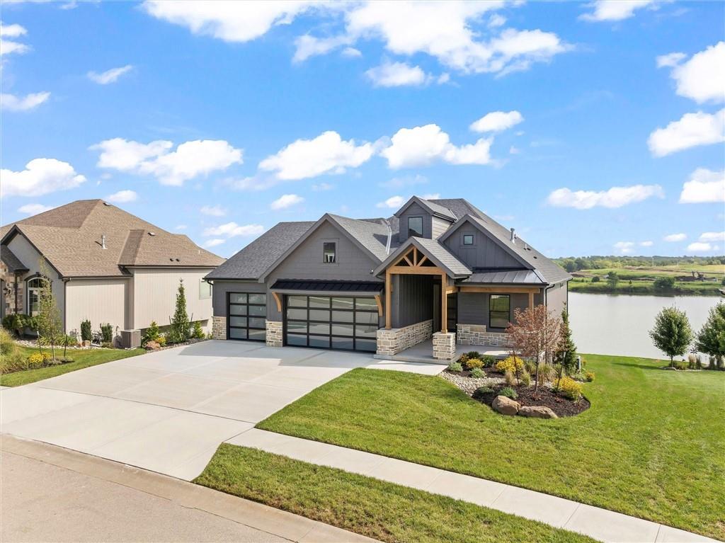 Listing Photo MLS #HMS2563401