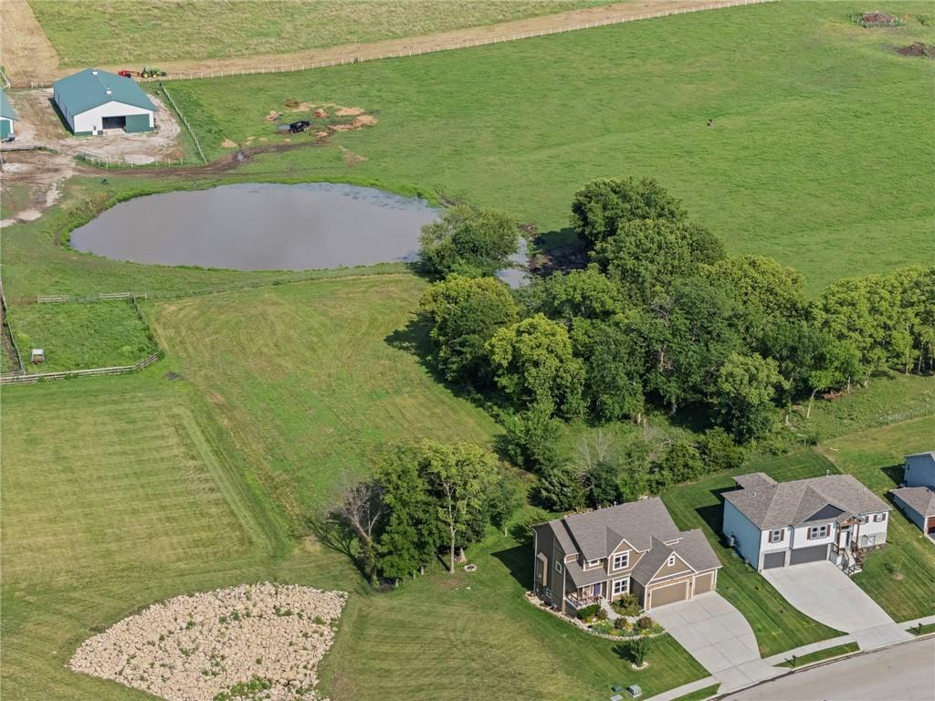 Listing Photo MLS #HMS2563421