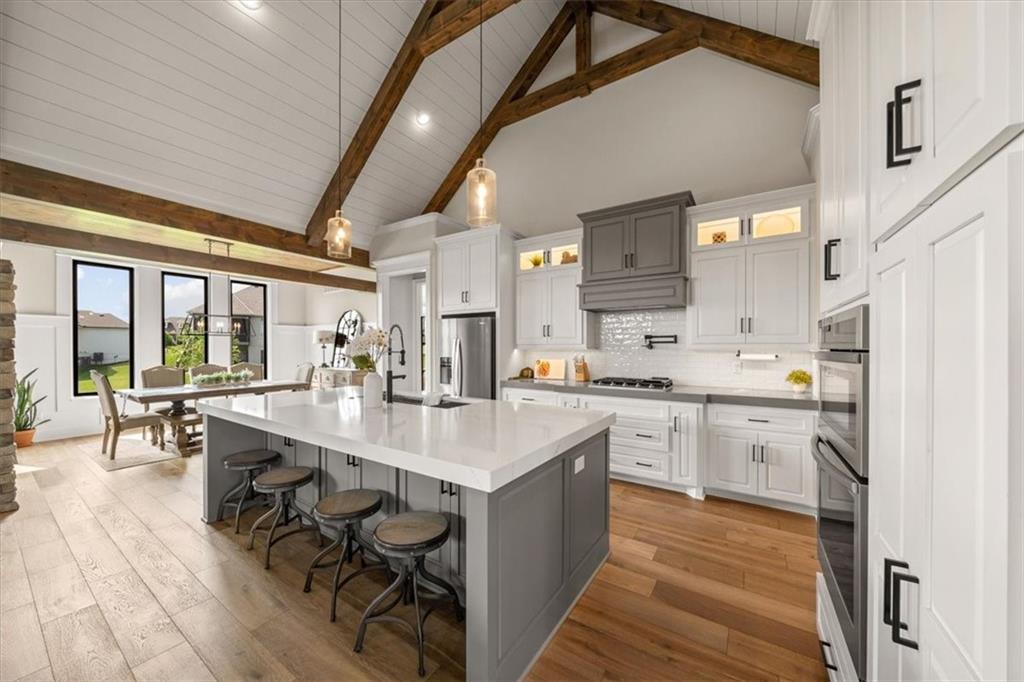 Listing Photo MLS #HMS2565345