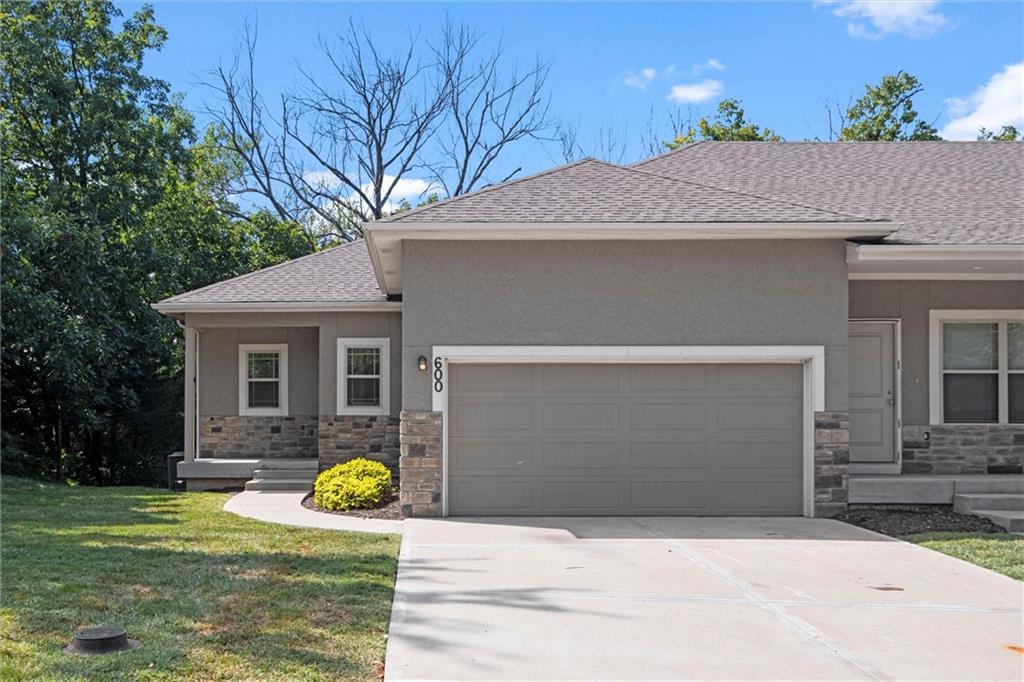 Listing Photo MLS #HMS2566570