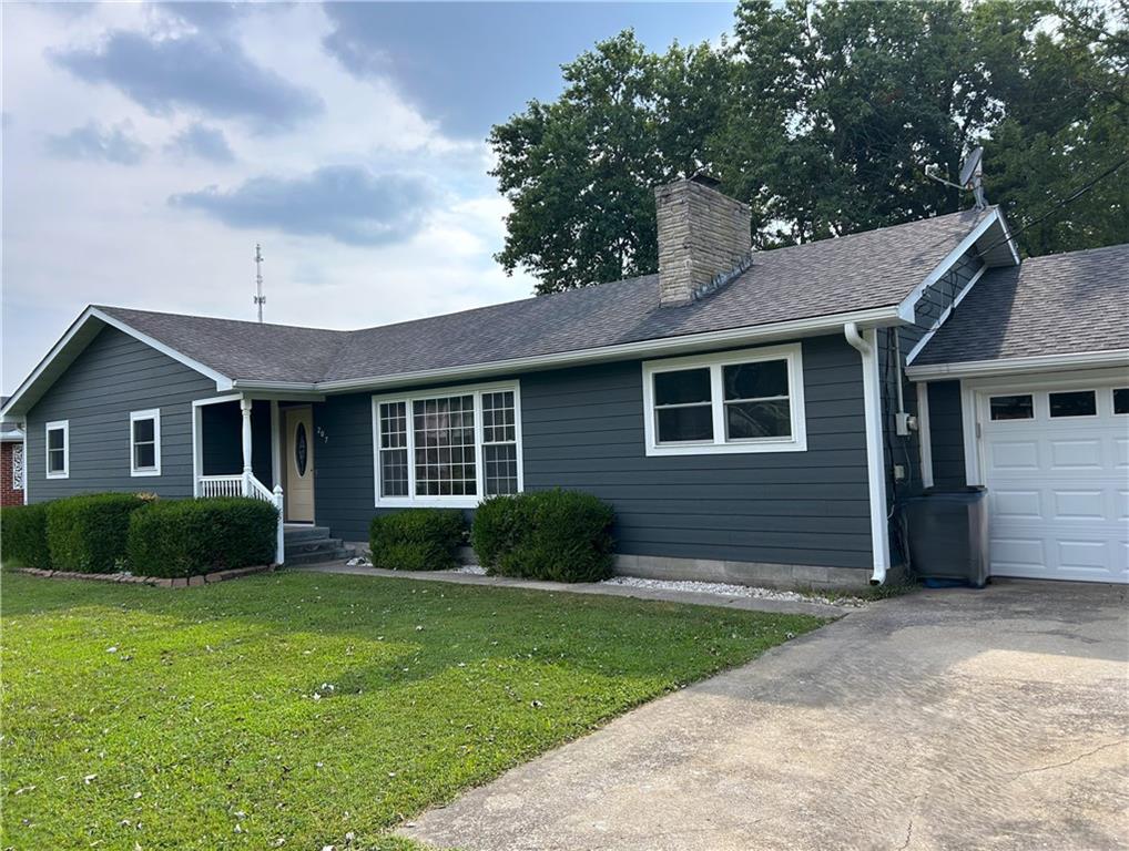 Listing Photo MLS #HMS2567070